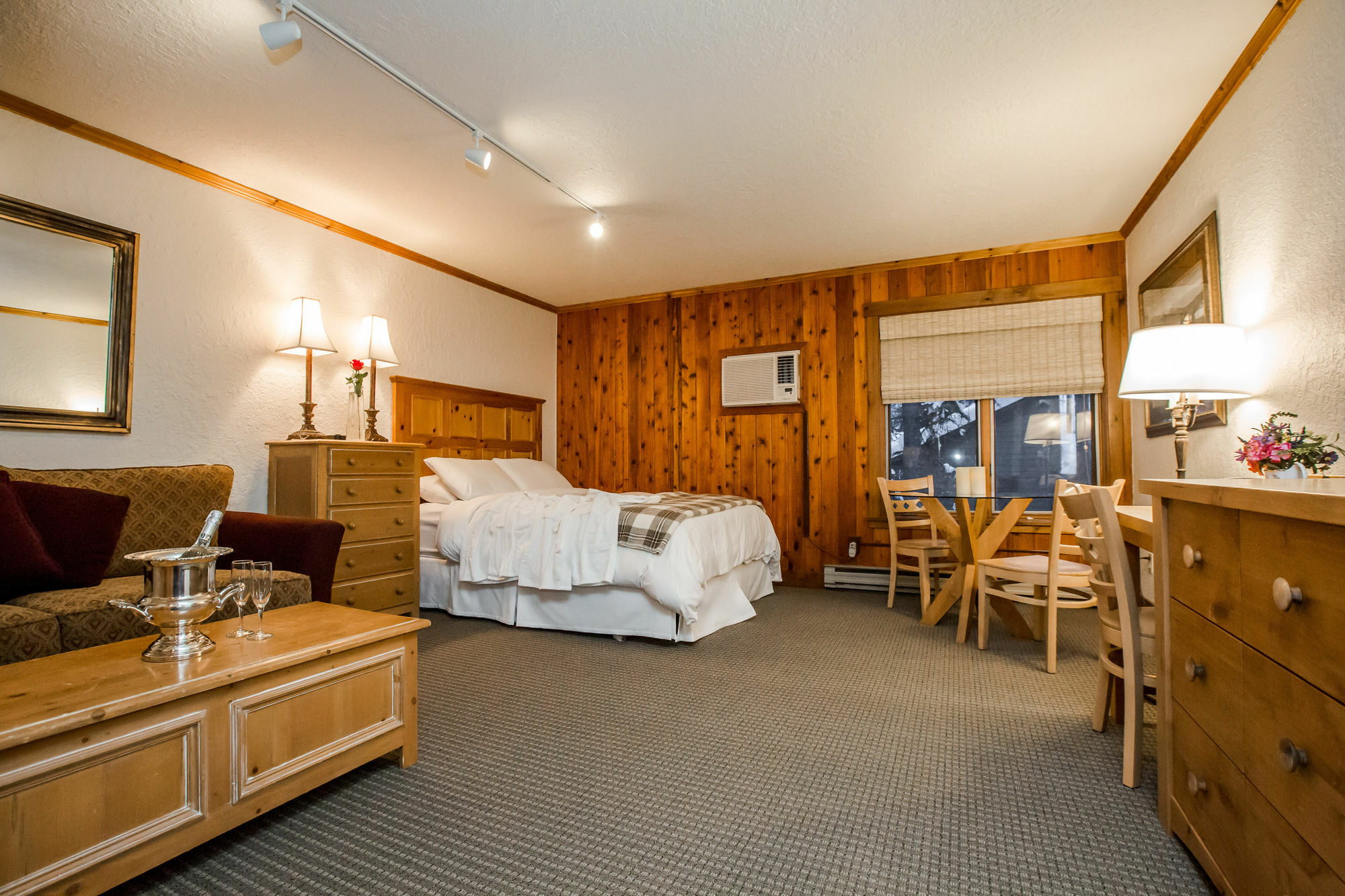 Kandahar Lodge At Whitefish Mountain Resort 外观 照片